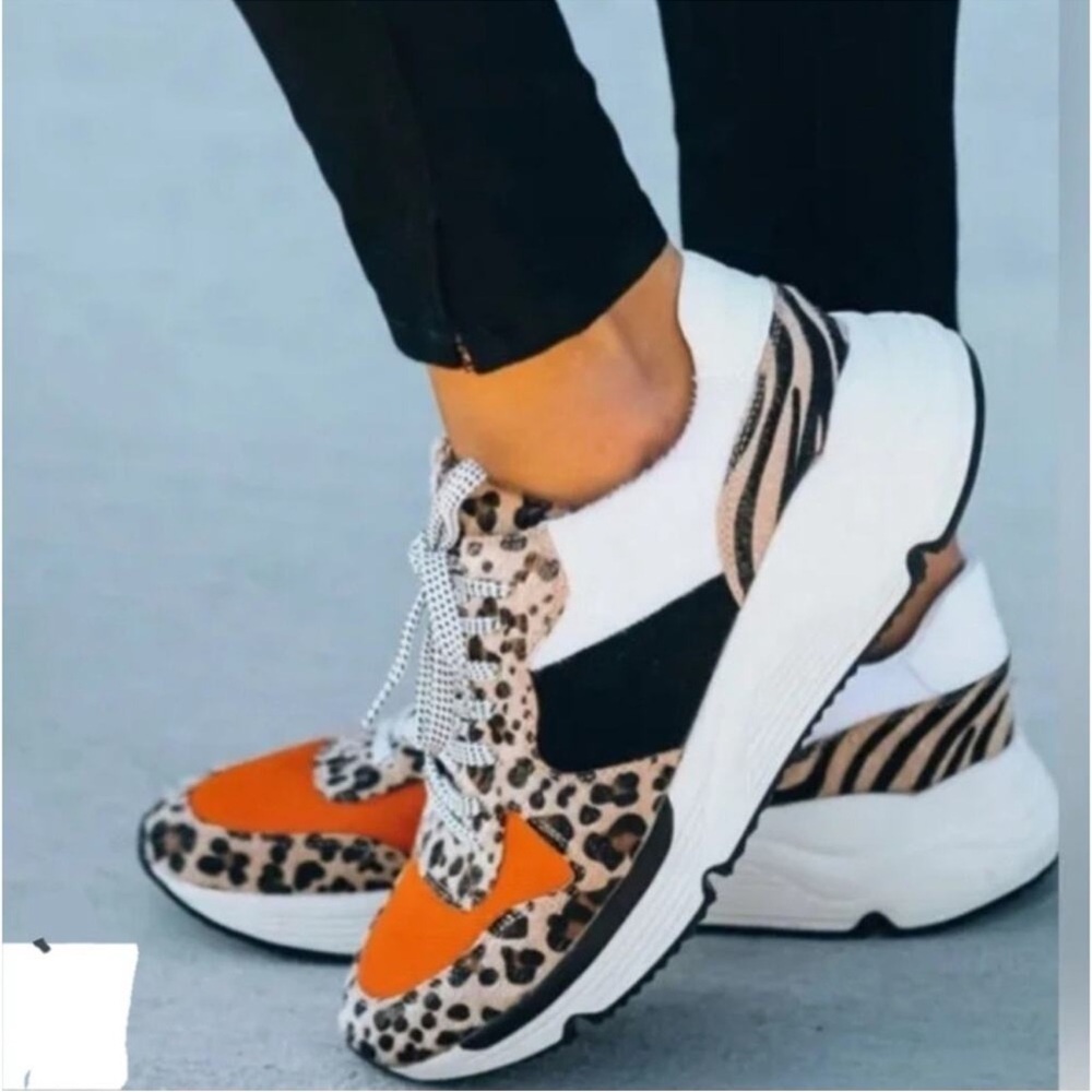 White Raven Women's Leopard Print Sneakers - Orange and Black sz 8 (S31)